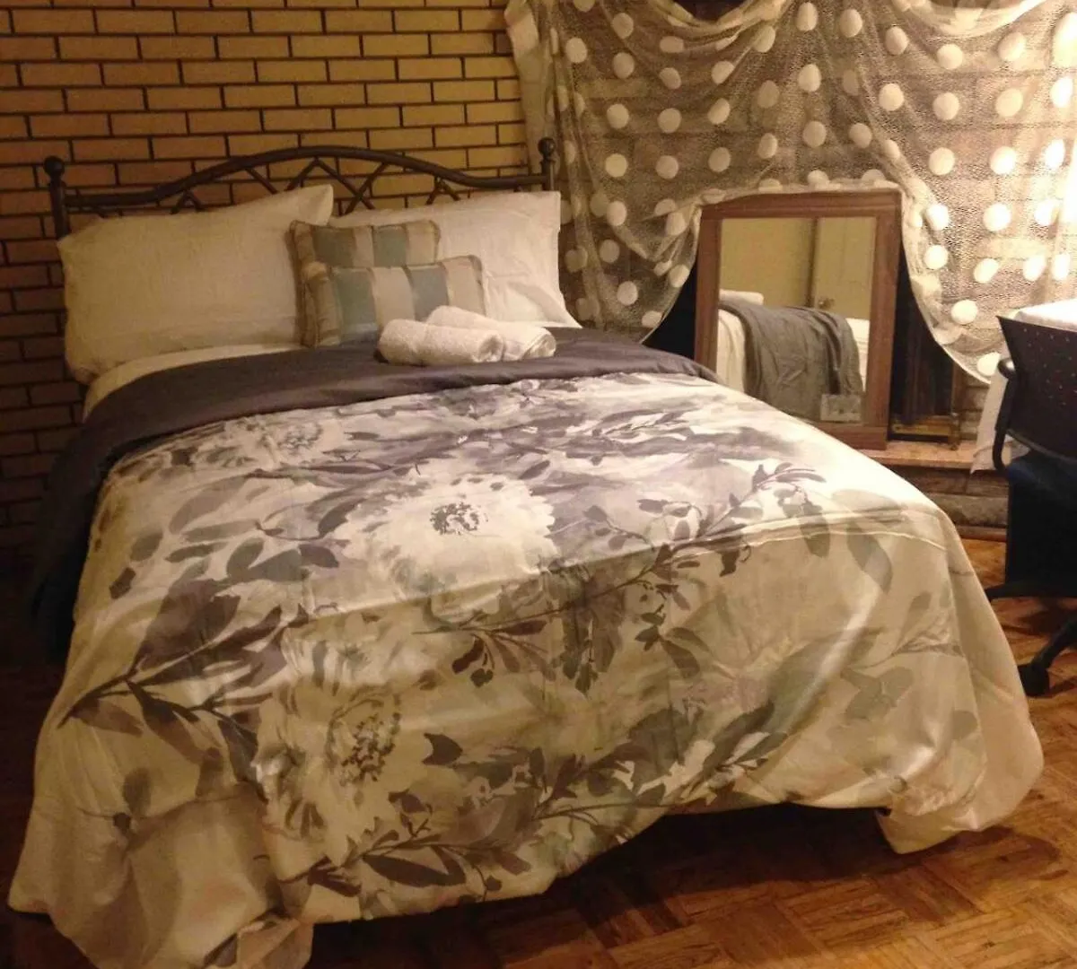 Downtown Montreal Apt Airport 15Mins Canada
